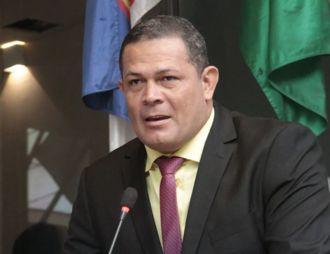 Vereador do PSB assina pedido de CPI contra João Campos e acirra crise política no Recife