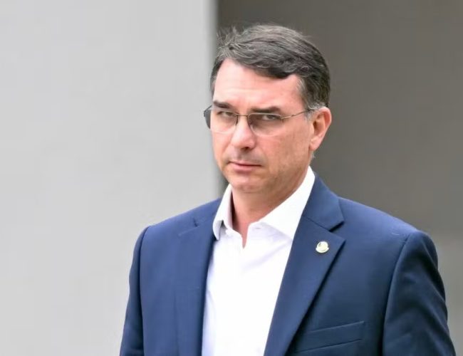 Rogério Marinho abandona disputa no RN e passa a integrar pré-campanha presidencial de Flávio Bolsonaro