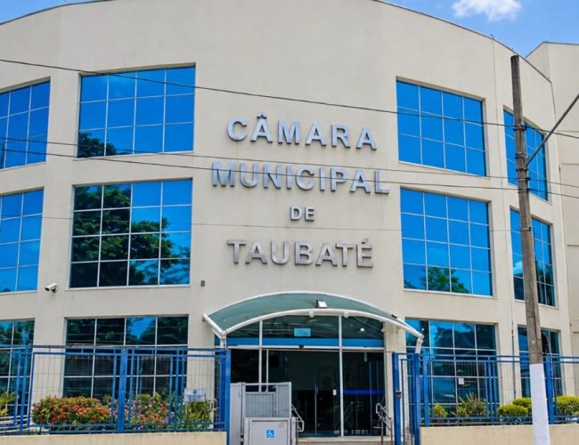 Taubaté aprova novo auxílio-alimentação e anistia de dívidas